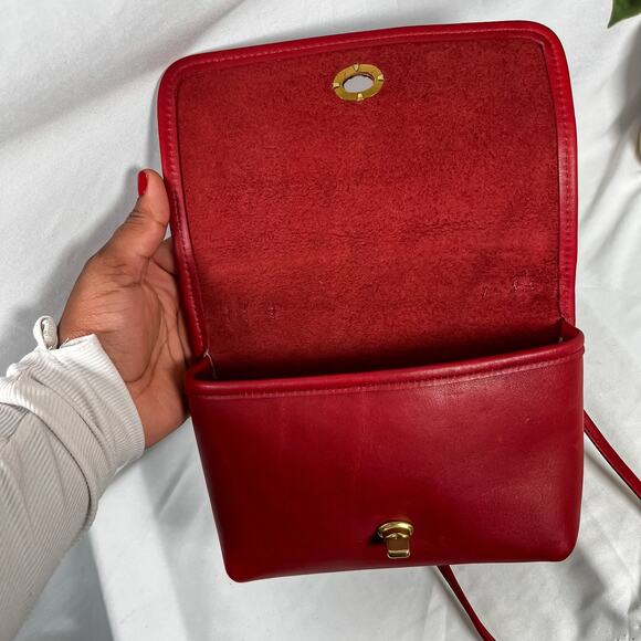 COACH Casino 9924 Red Leather Shoulder Bag Vintage Nickel Hardware Crossbody - Picture 10 of 11